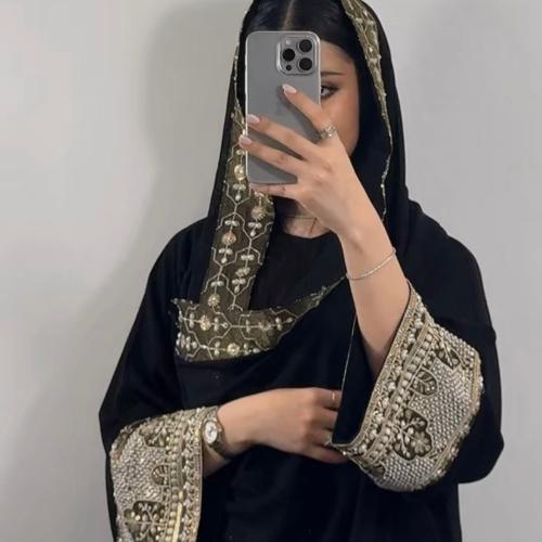 عبايه (N51) شك وتطريز لولو