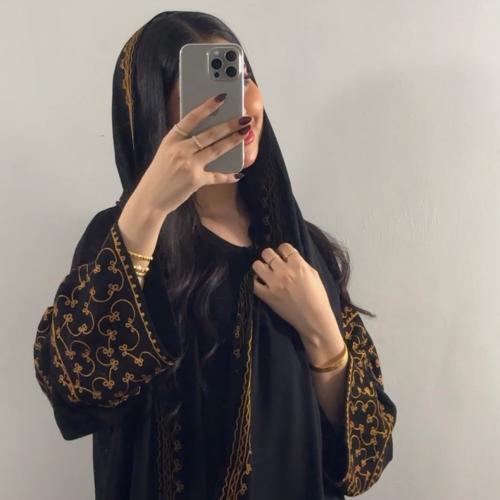 عبايه (N62)تطريز ذهبي