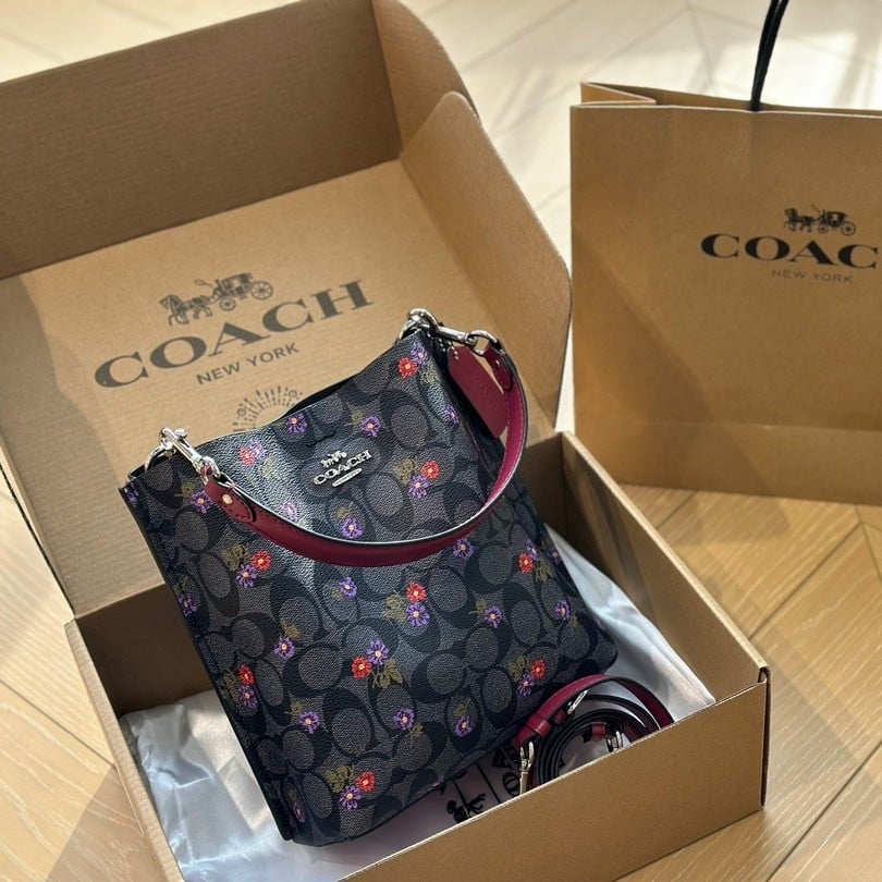 Coach bag كوتش