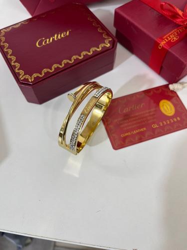سوار كارتير النسائي – ذهبي فاخر | Cartier Women's...