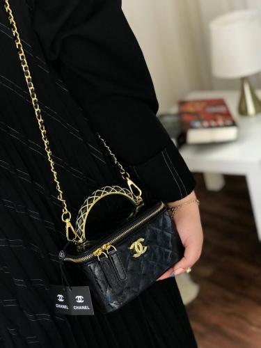 شنطة شانيل هاي كوالتي – شنط نسائية فاخرة بلون أسود...