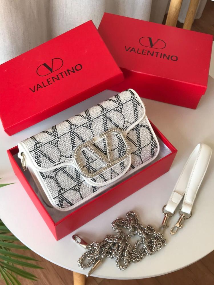 شنط فخمه فالانتينو Valanteno