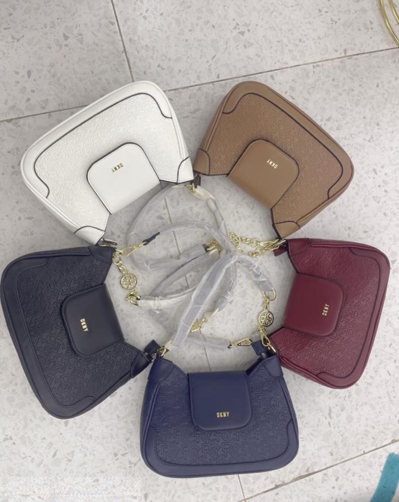 حقيبة DKNY اردين ديمي