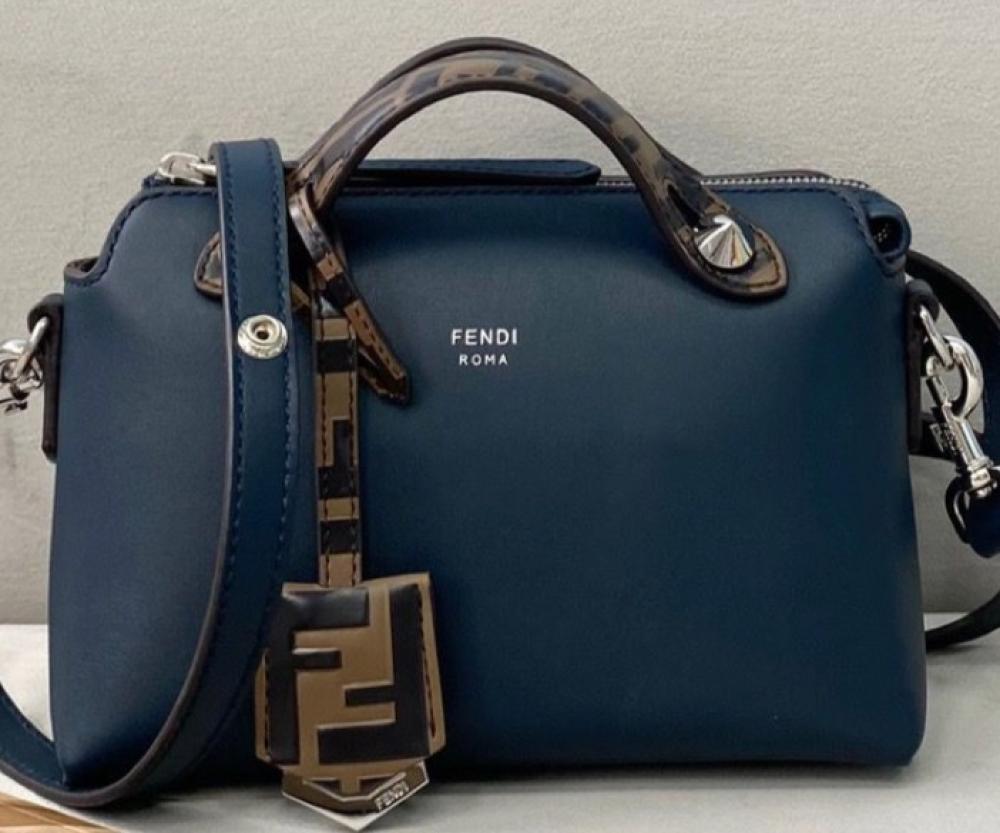 حقيبة يد فيندي روما