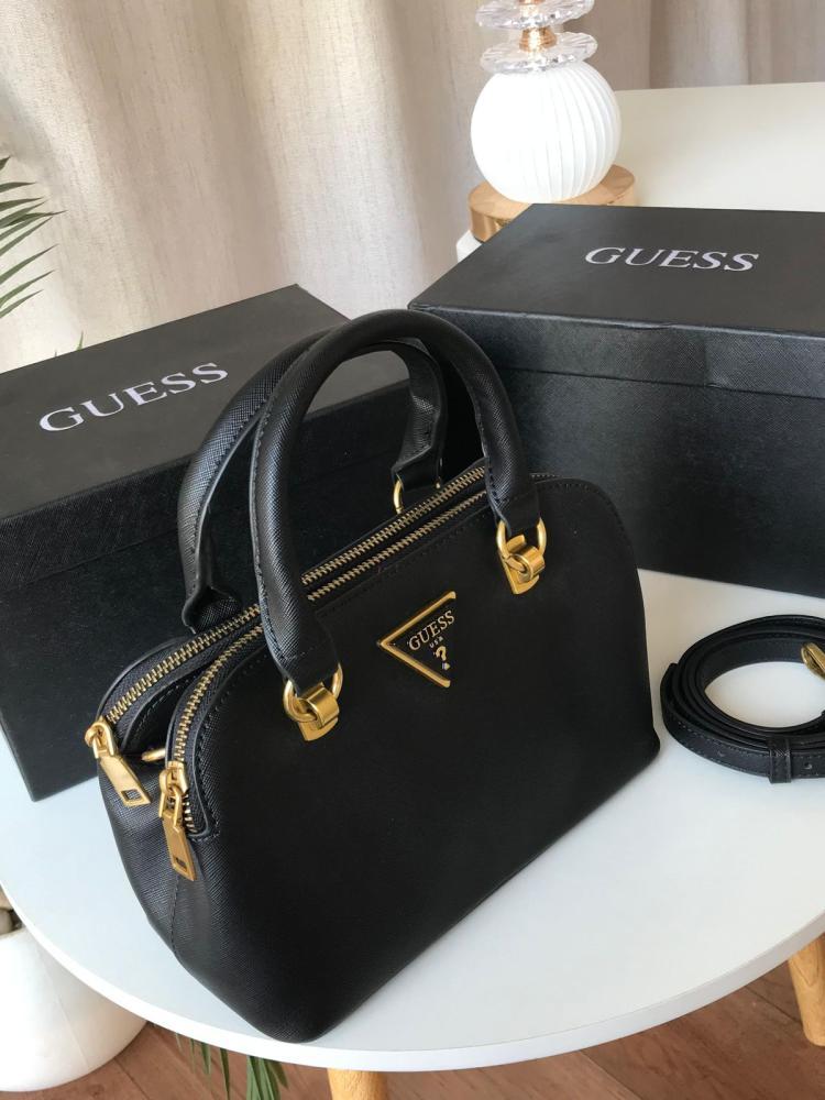 شنطة جيس اسود