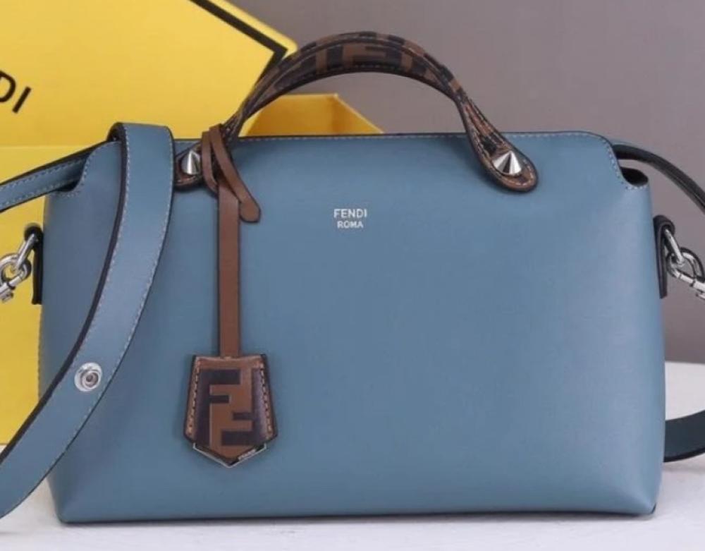 حقيبة يد فيندي روما