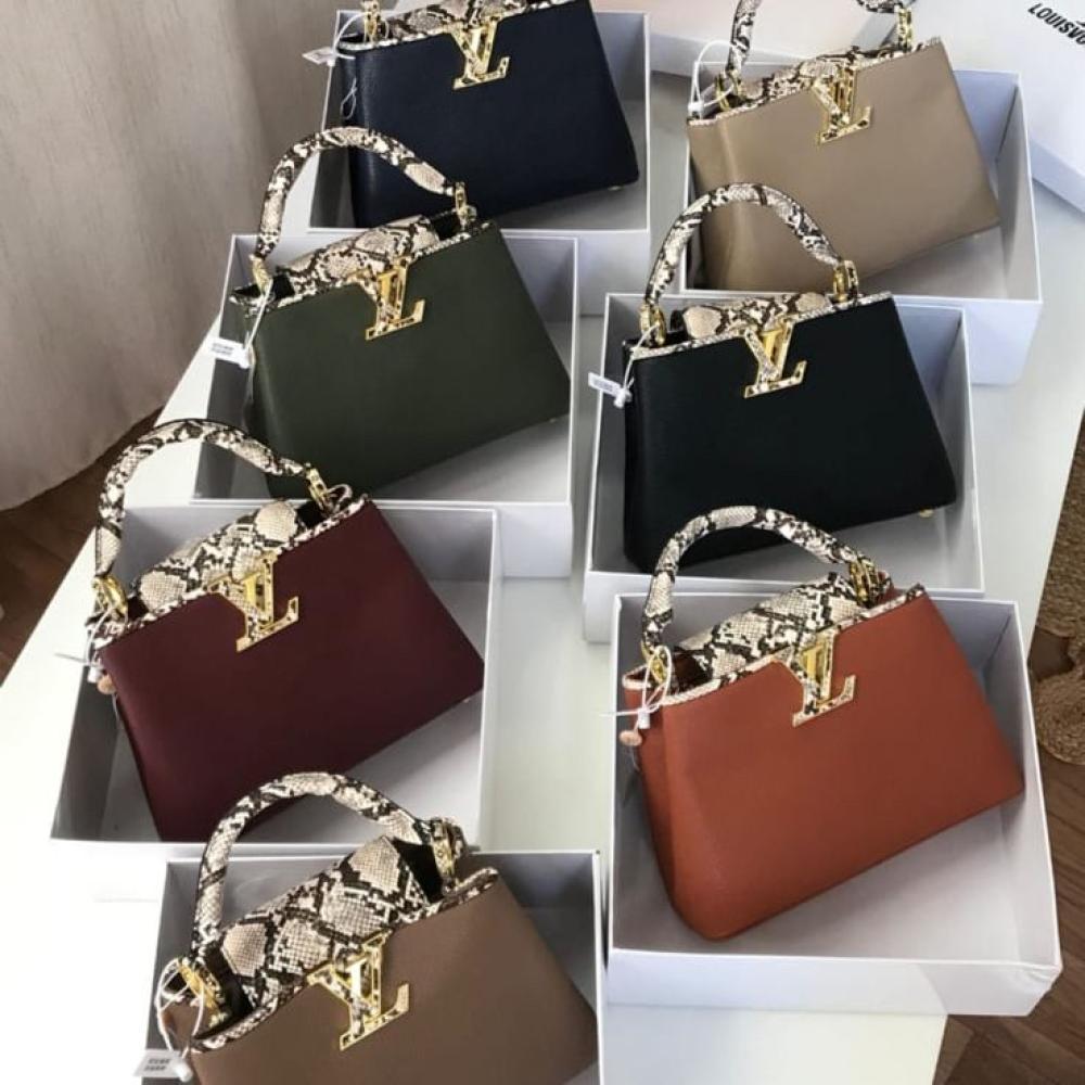 حقيبة يد نسائية من لويس فيتون كابوسينس