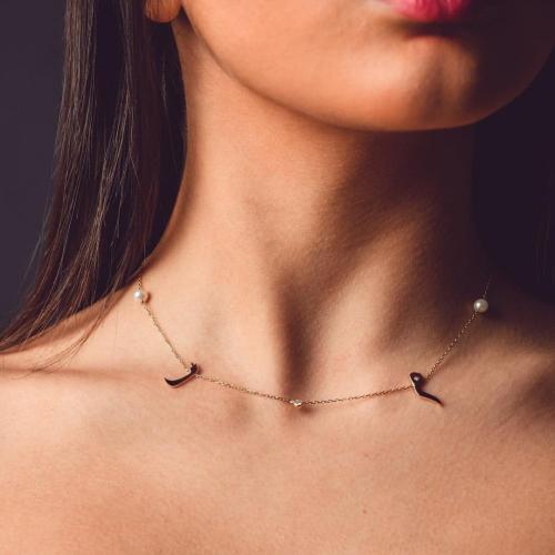سلسال الاحرف الفريد تصميم حسب اختيارك