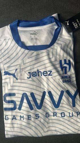 الهلال ابيض (طقم)