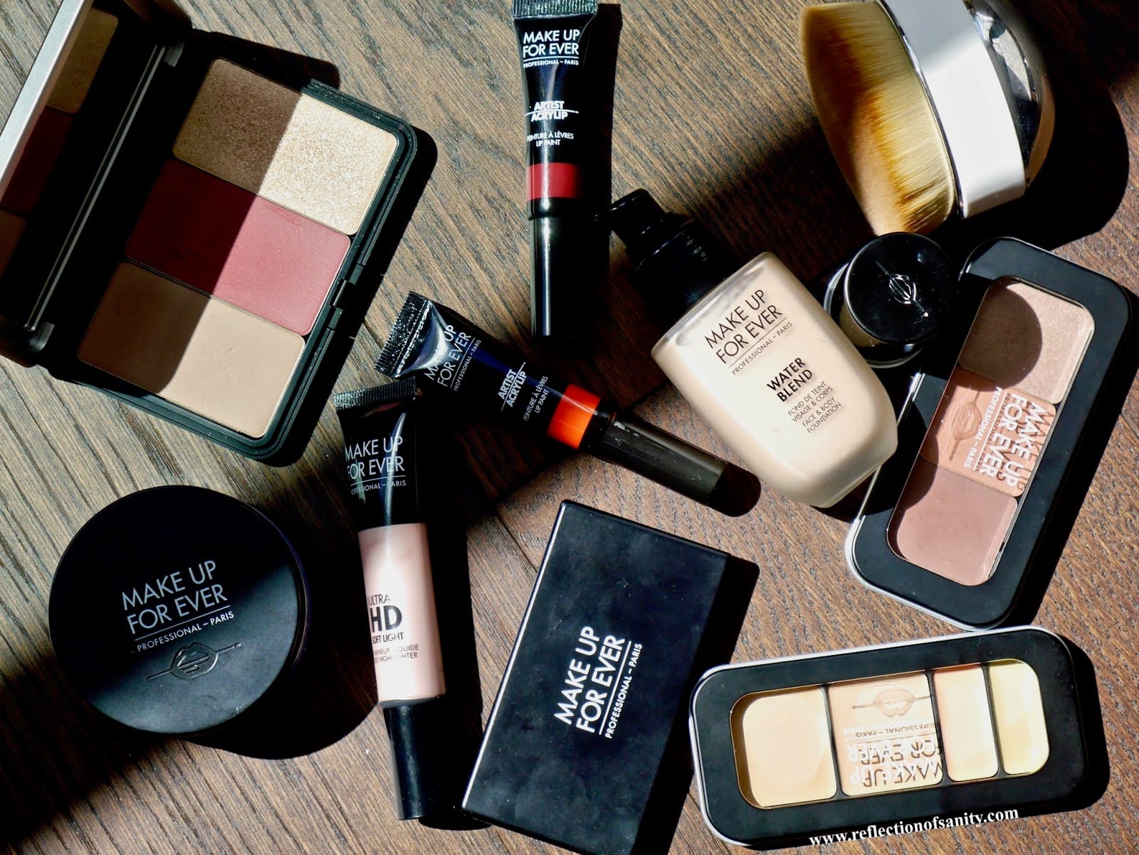 MAKE UP FOR EVER