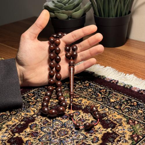 مسباح من خشب الثعبان