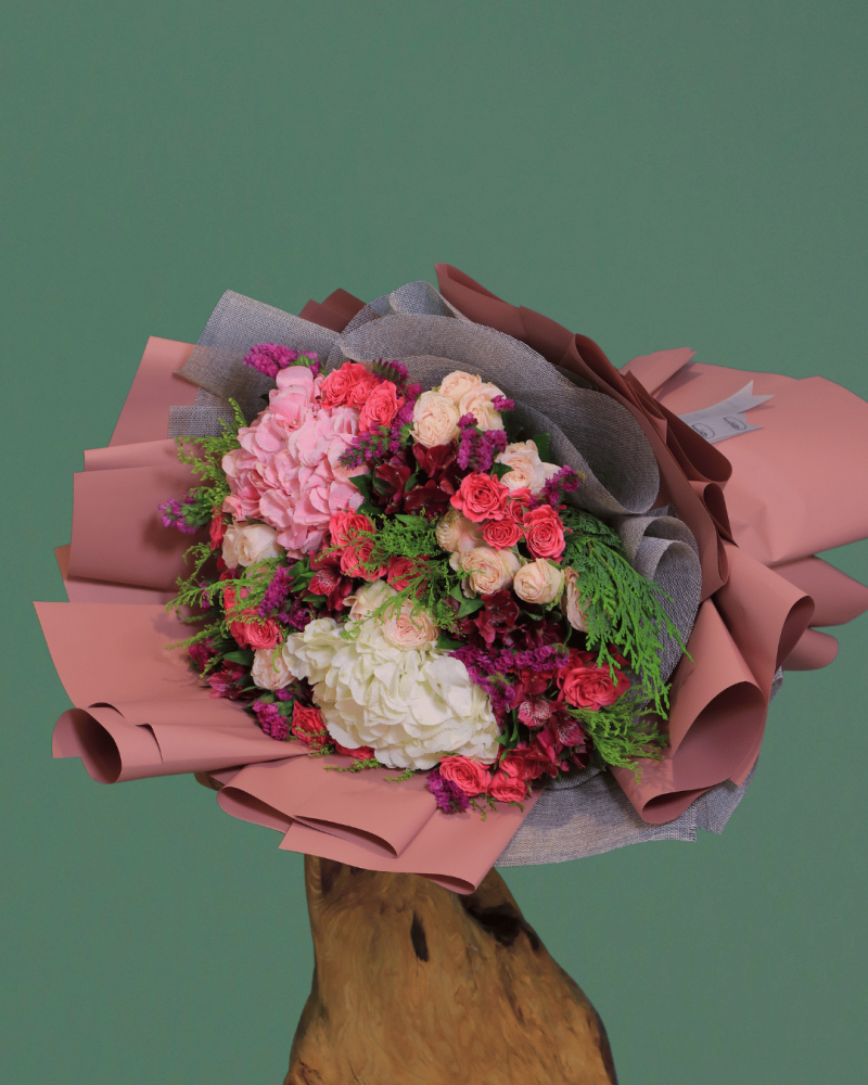 بوكيه روز ديلايت – مزيج وردي فاخر بأناقة ملفتة