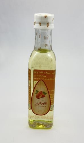 زيت اللوز المر