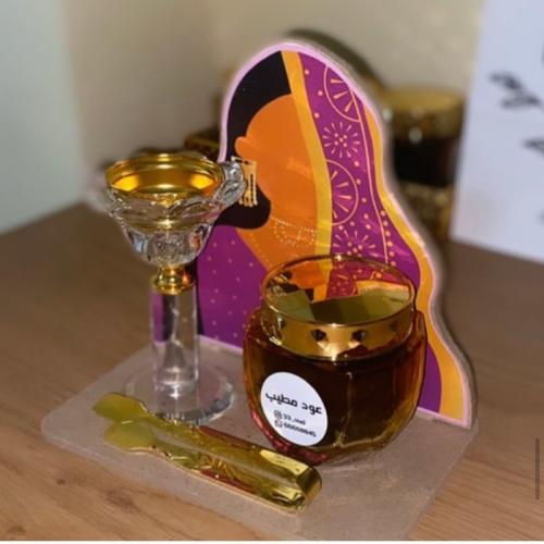 عود مطيب بحريني علبة واحده ٤ تولات تقريبا"