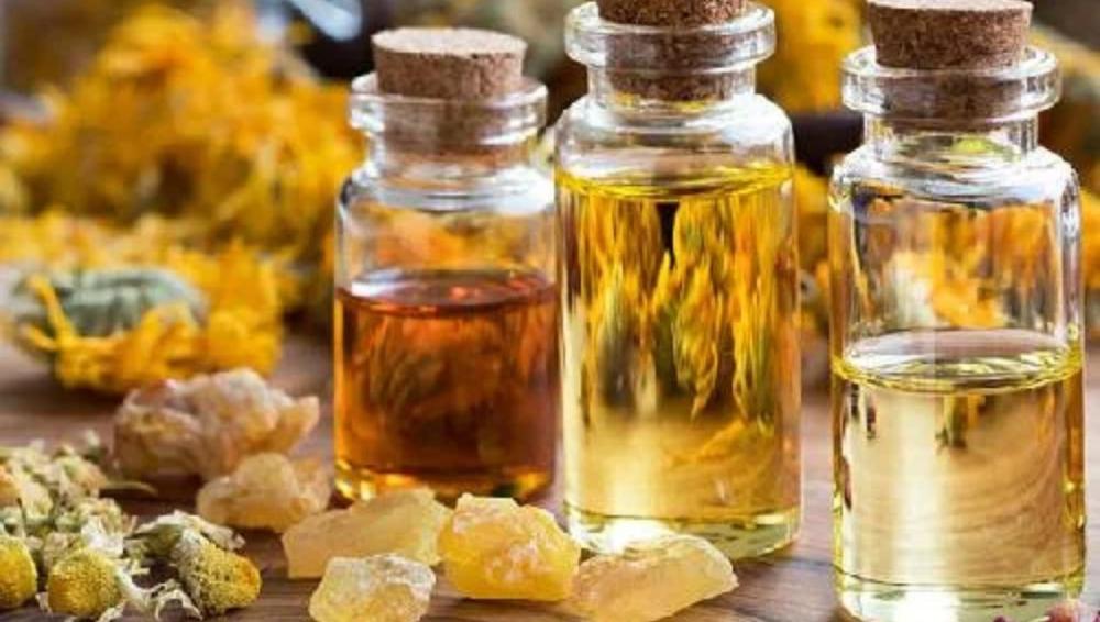 بديل الزيت الافغاني من الزيوت الطبيعية وتأثيره على الشعر