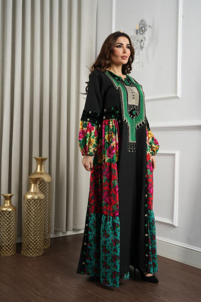 جلابية بتطريز عسيري وتداخل الكلفة الجنوبية التراثية وخام الشالكي الجميل