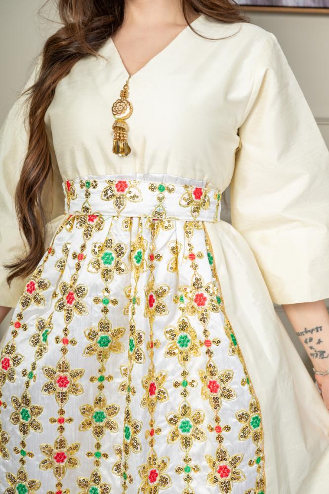 جلابية شانتون بتطريز تقيل