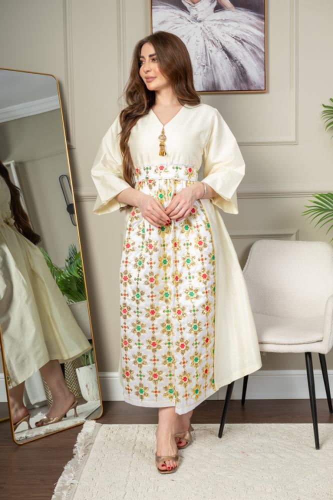 جلابية شانتون بتطريز تقيل