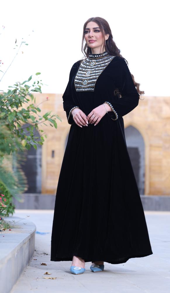 جلابية مخمل بإضافة كرستال