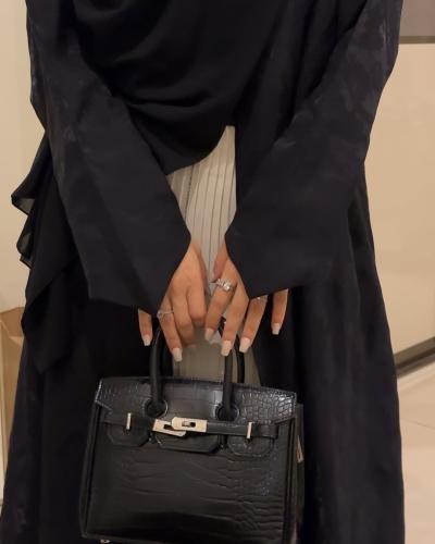 عباية BJ