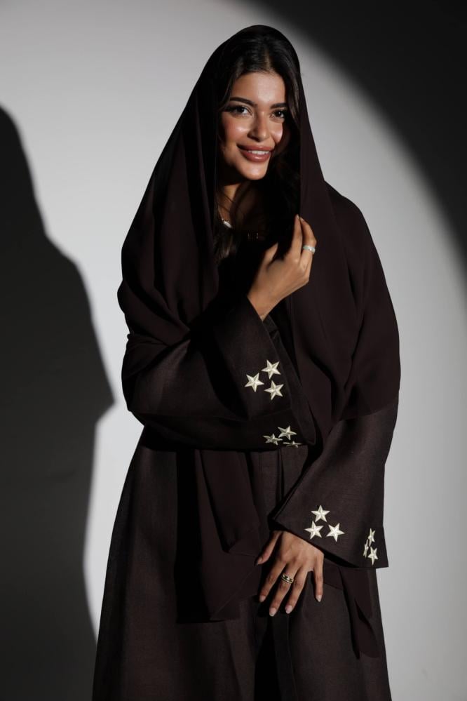 عبايات مطرزة فاخرة