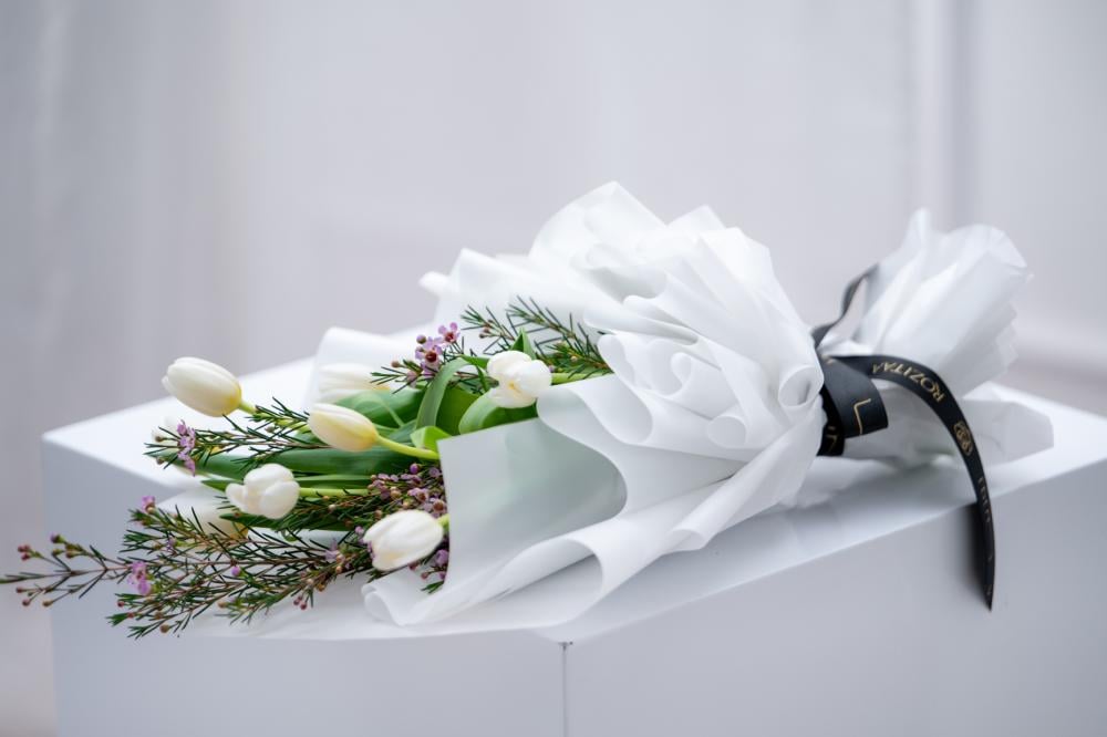 ورد اوركيد توليب بيبي روز جوري متجر ورد توصيل ورد فازة باقة  flower