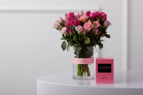 فازه البيبي روز مع عطر فلانتينو