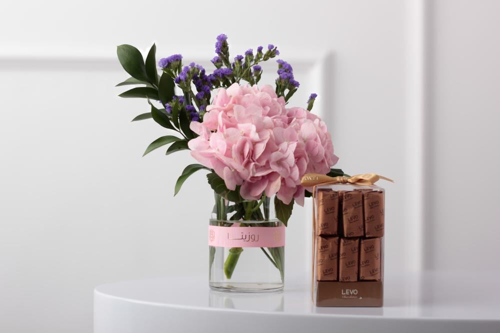 فازة الهيدرنجيا مع ليفو كريب 24 قطعة