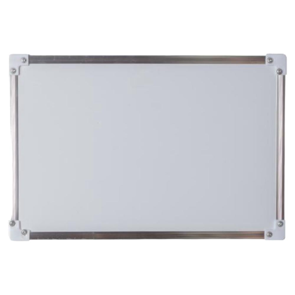 سبورة بيضاء وجهين 25*35 سم LOTUS R2535