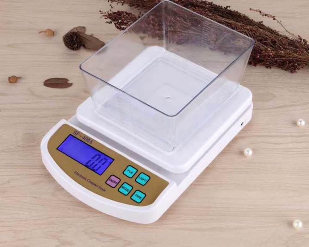 ميزان طعام الكتروني 10 كجم 22*15 سم ELECTRONIC SF-400A