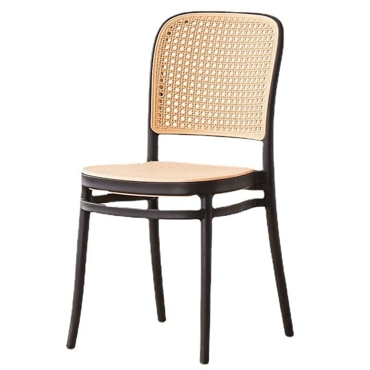 كرسي بلاستيك أسود LM210-222