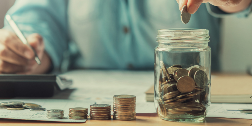 7 أخطاء مالية شائعة تمنع الادخار وكيف تتجنبها