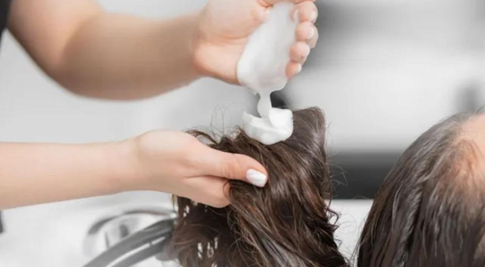 Shampoo-and-conditioner-for-damaged-hair