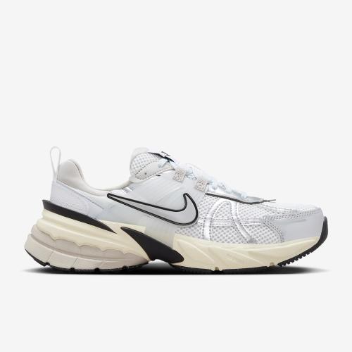 Nike V2K Run Summit White/Pure Platinum/Light Iron...