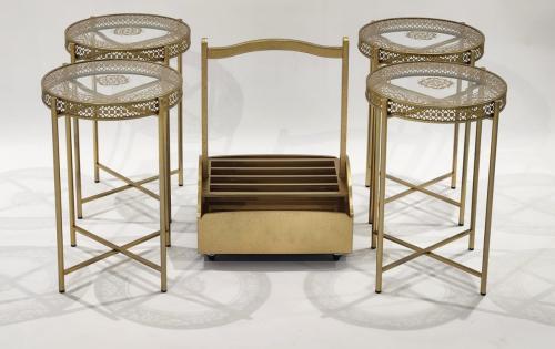 طقم طاولات خدمة معدنية دائرية بسطح زجاجي من كاما – لون ذهبي -تصميم فاخر