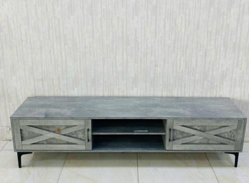 طاولة بلازما بتصميم حديث لون رمادي مقاس 140 سم مقدمة لكم من كاما