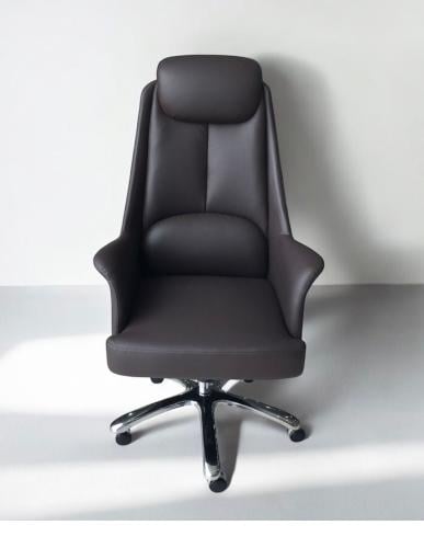 كرسي مكتب ظهر عالي جلد لون بني مقدم من كاما