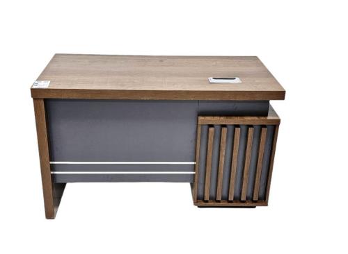 مكتب خشب مودرن بنى*رمادي 140×60×75 سم مقدم لكم من كاما