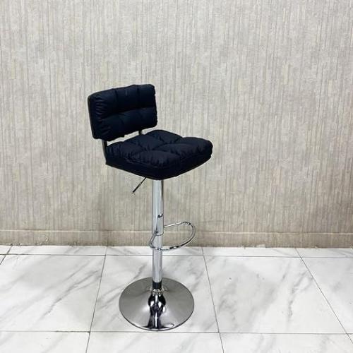 كرسي بار مودرن لون اسود فاتح مقدم لكم من كاما