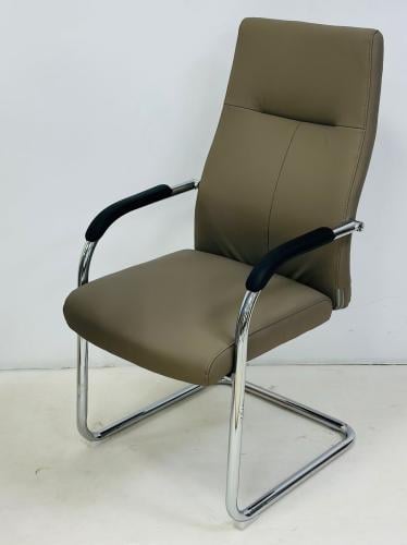 كرسي مكتبي ثابت جلد لون بني من كاما