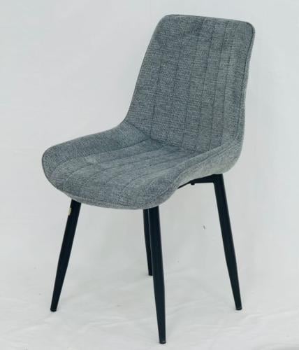 كرسي طاولة طعام لون رمادي مقدم لكم من كاما