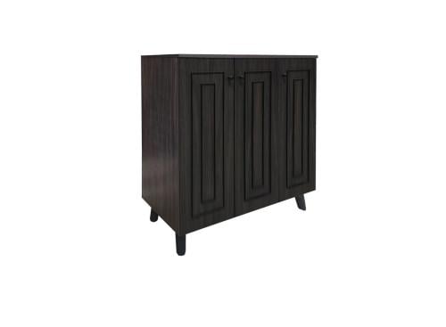 دولاب أحذية خشب مودرن بني 3باب من كاما – تصميم عصري أنيق