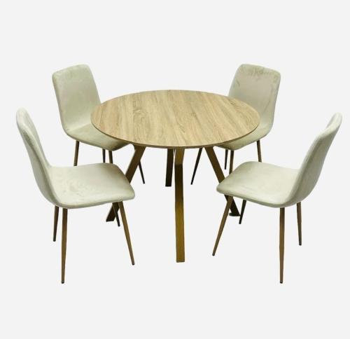 طاولة طعام 4 كرسي دائري تصميم حديث لون خشبي من كاما