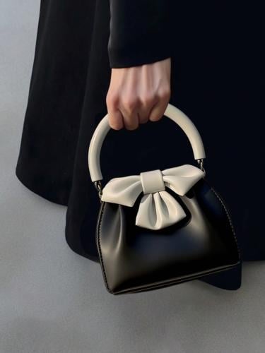 حقيبة رِقّة الظلال