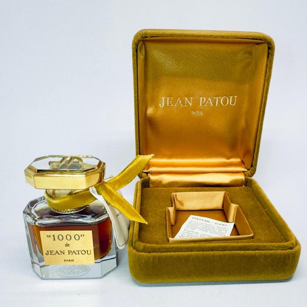 عطر 1000 من جان باتو: أسطورة الفخامة التي تجاوزت الألف تجربة