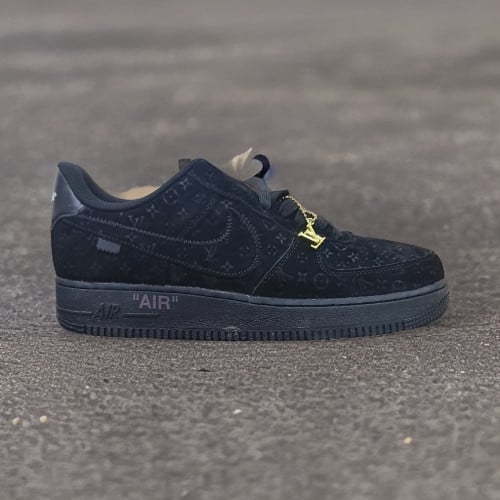 Nike LV AirForce J1 Low