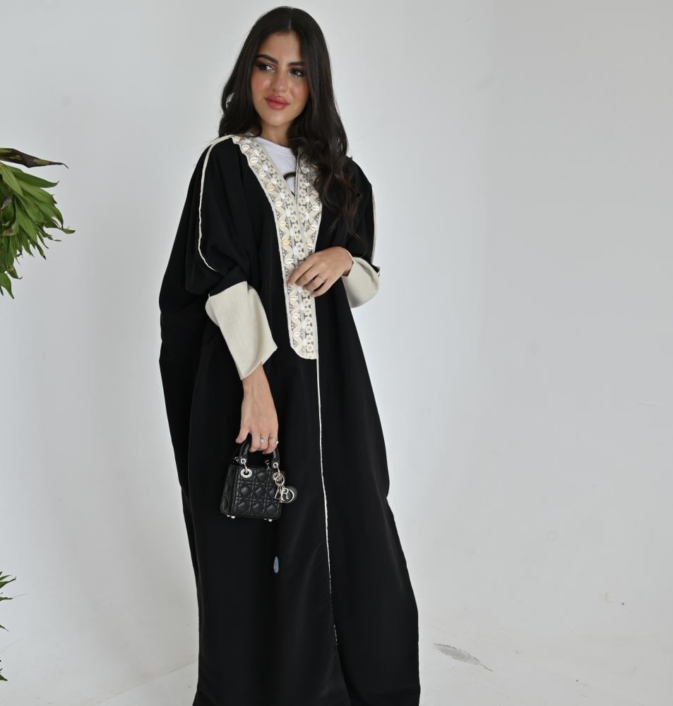 عباية حرير مغسول اسود