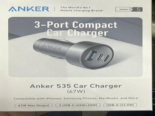 راس شاحن انكر سياره 67 وات