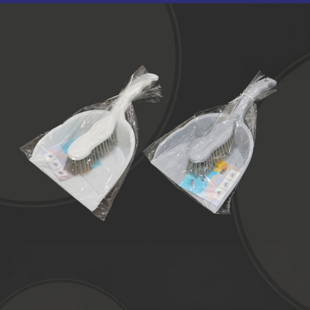 طقم مكنسة وجاروف بلاستيك