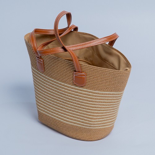 سلة ترامس بعدة ألوان